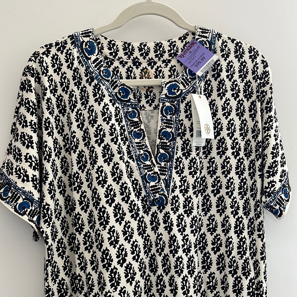 This Beautiful Dress never worn .